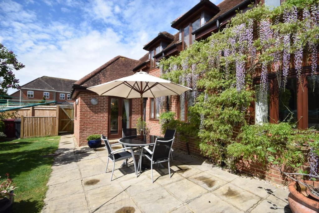 Boxgrove House | Wisteria Way, Tangmere