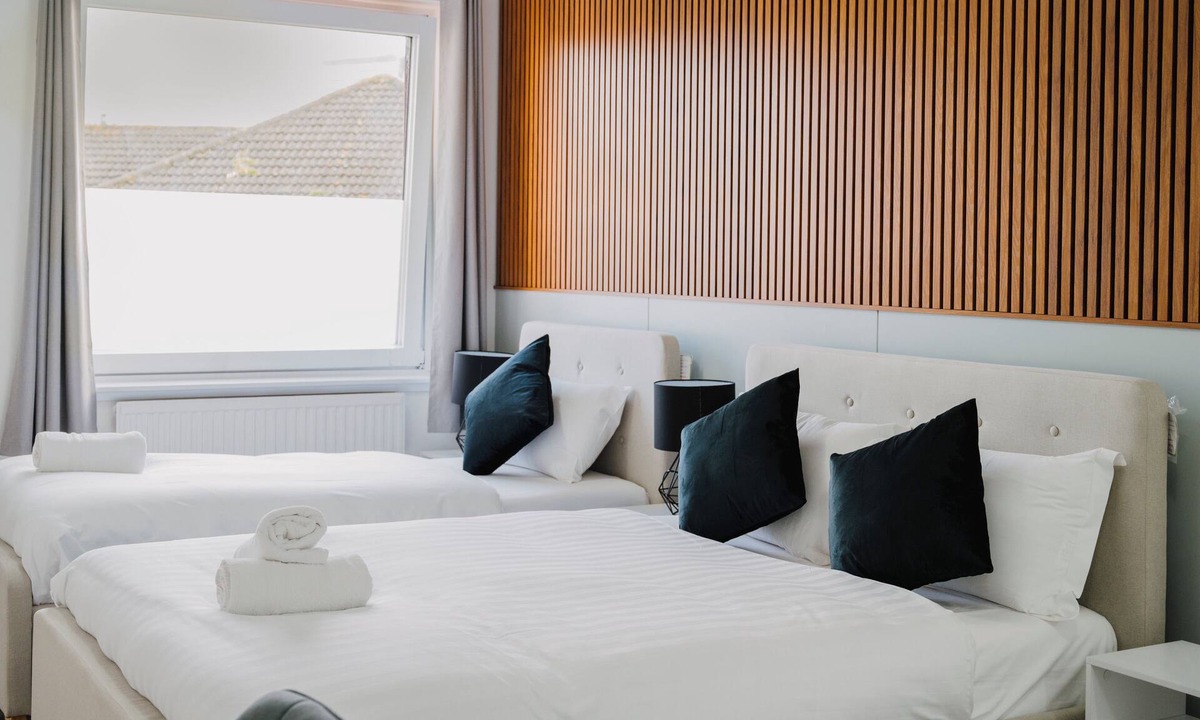 Canary Wharf Hotel | WNS Hotel