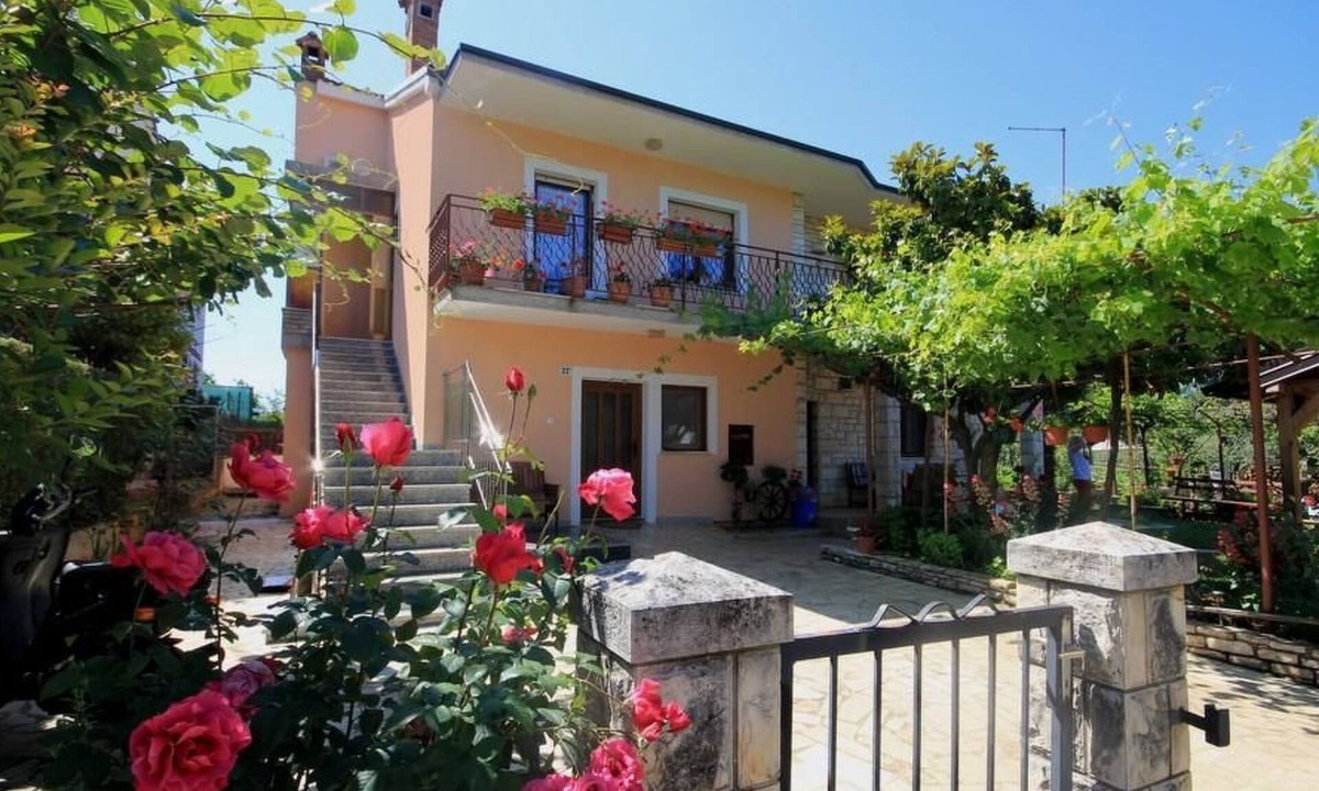 Dajla Apartment | Wohnung "Sonja Dajla" direkt am Strand by Interhome