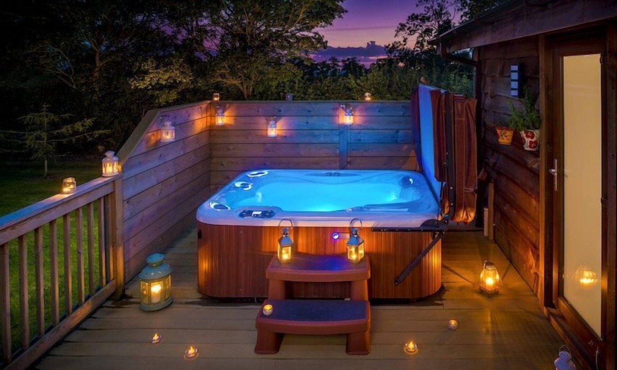 Low Catton Cabin | Wolds Edge Holiday Lodges