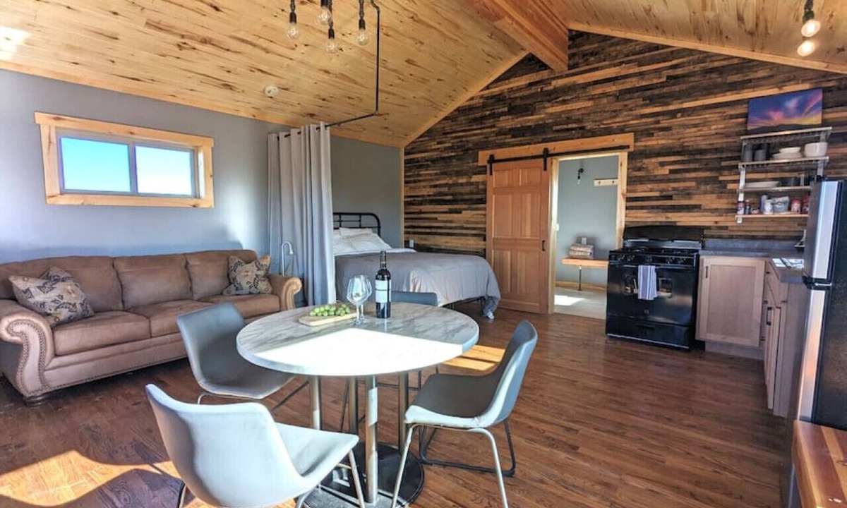 La Sal Cabin | Wolf Springs Ranch, Cabin 7