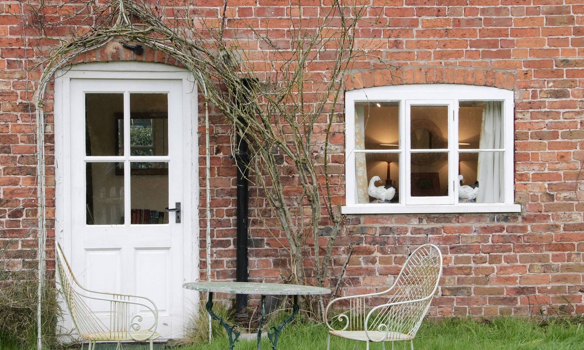 Whitchurch Cottage | Wolvesacre Mill Cottage