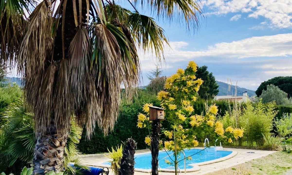 Montesquieu-des-Alberes Villa | Wonderful place 3* with view and pool