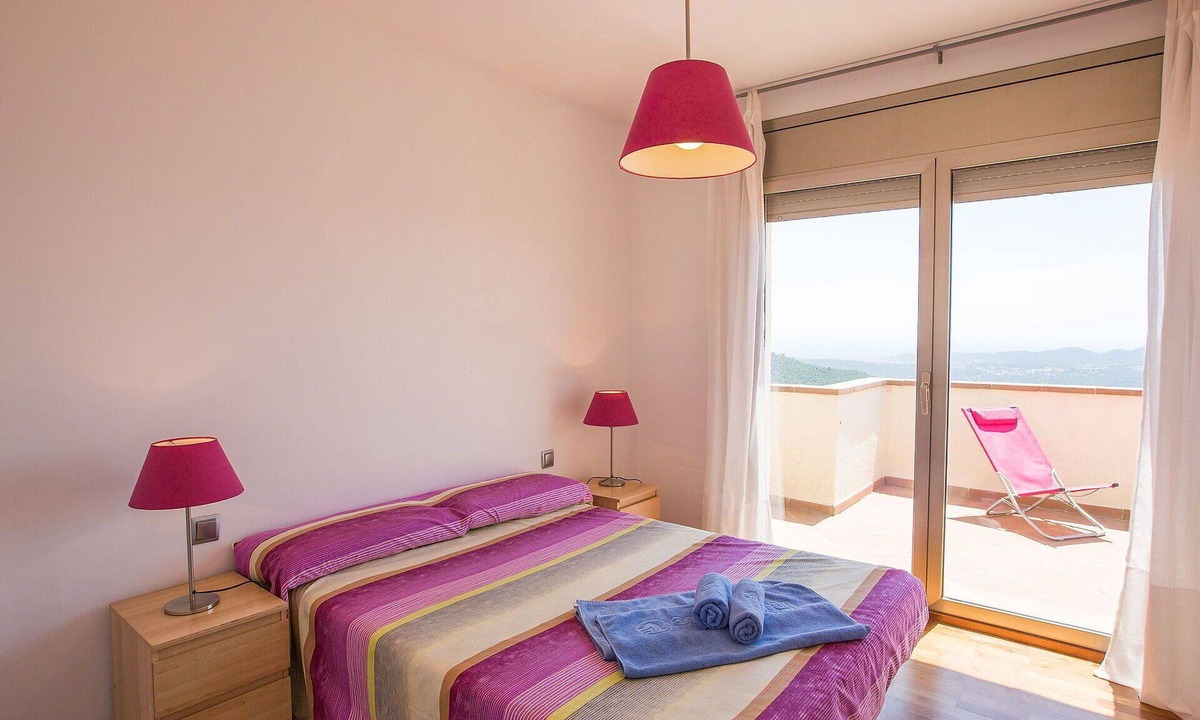 Santa Cristina de Aro House | Wonderful private villa for 8 people with private pool, WIFI, A/C, TV and patio