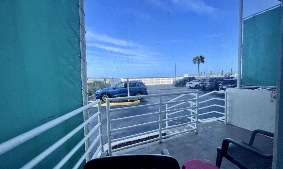 Lenox Park Apartment | Wonderful Apartment on the Beach