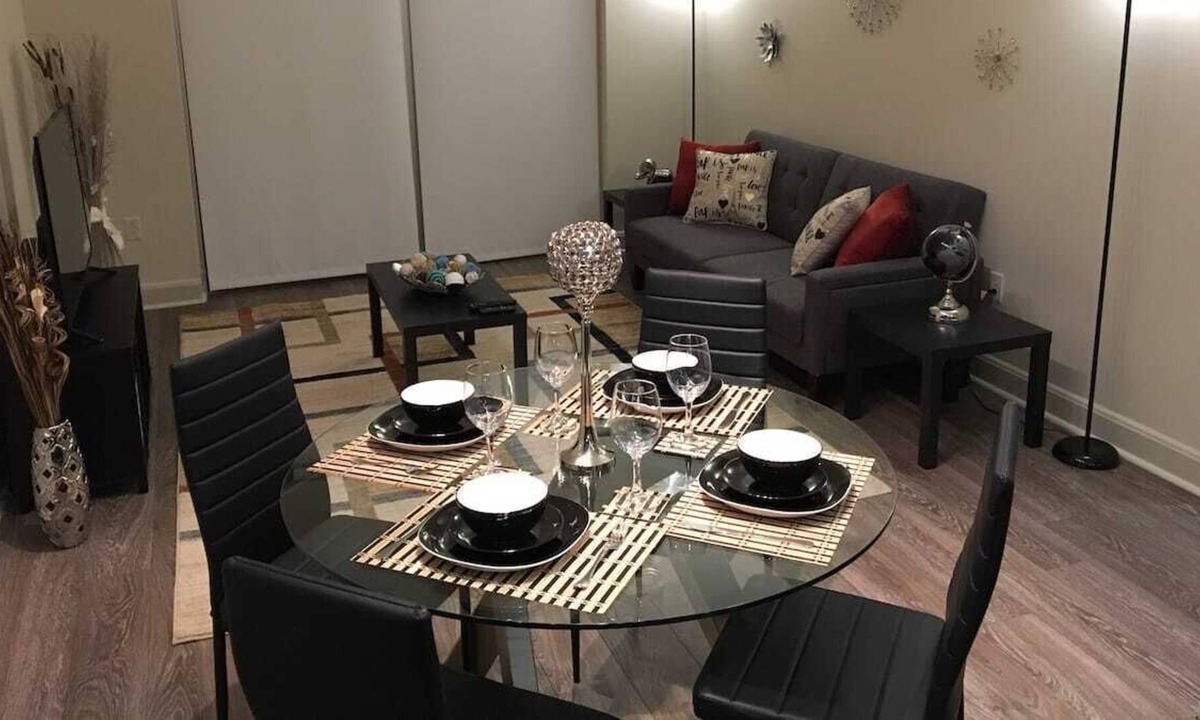 The Woodlands Apartment | ★Wonderful Apartment view Lake ☻ Woodlands Waterway