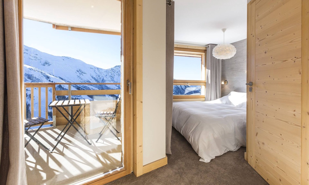 Avoriaz Apartment | Wonderful apartment with panoramic view and swimming pool inside