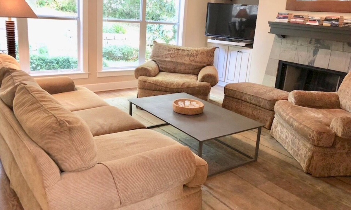 Clarksville House | WONDERFUL DOWNTOWN AUSTIN HOUSE WITH YARD IN UPSCALE QUAINT NEIGHBORHOOD