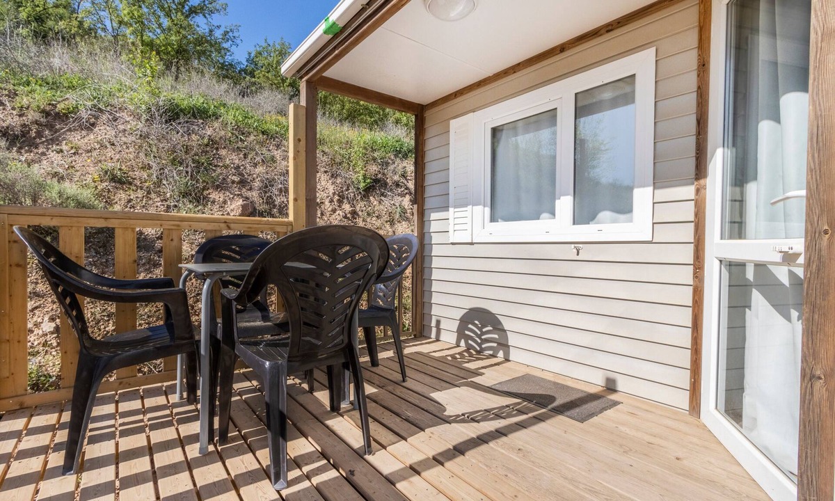 Alos de Balaguer House | Wonderful Holiday Home Móvil Home Grande 2