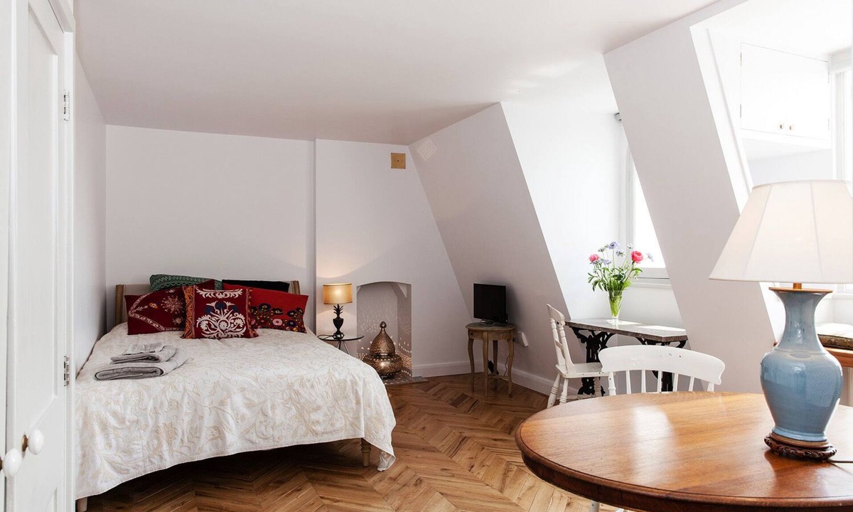 Holland Park Apartment | Wonderful Holland Park Studio