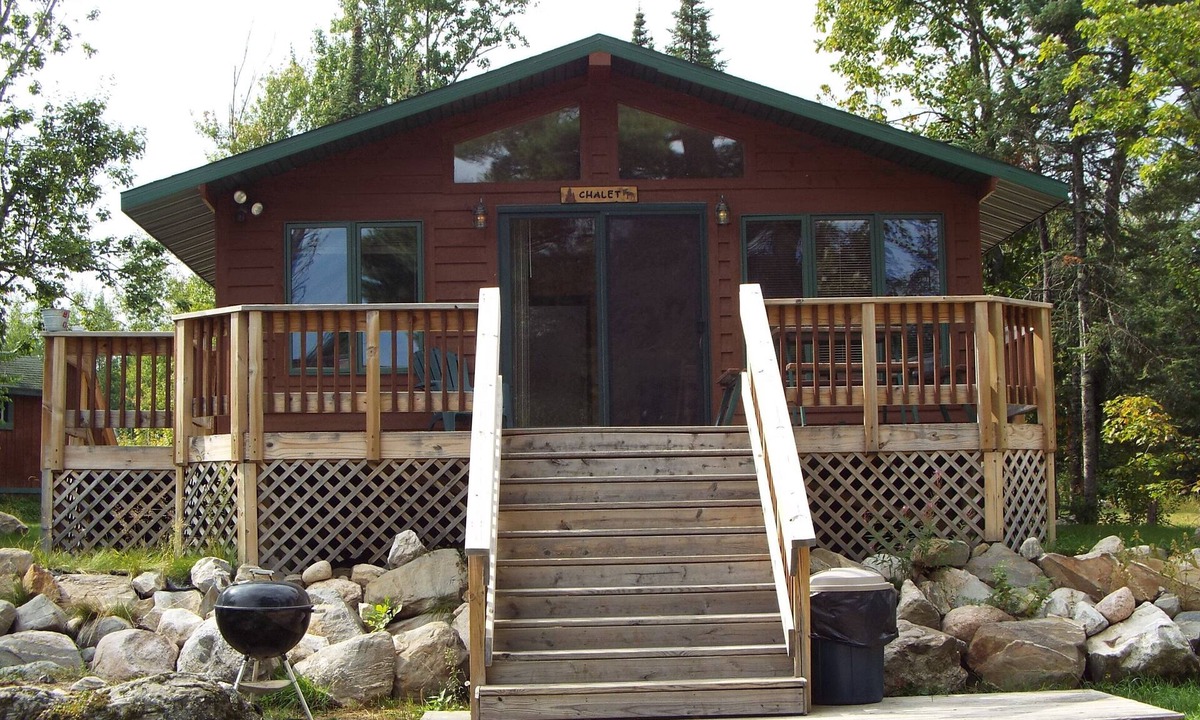 Orr Cabin | Wonderful Lake Vermilion 2 Bedroom Resort Cabin