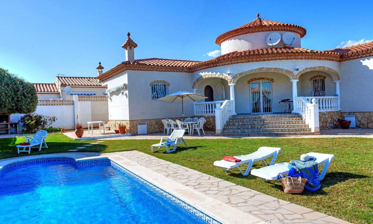 Costa del Zefir Villa | Wonderful private villa for 6 people with A/C, private pool, WIFI and TV