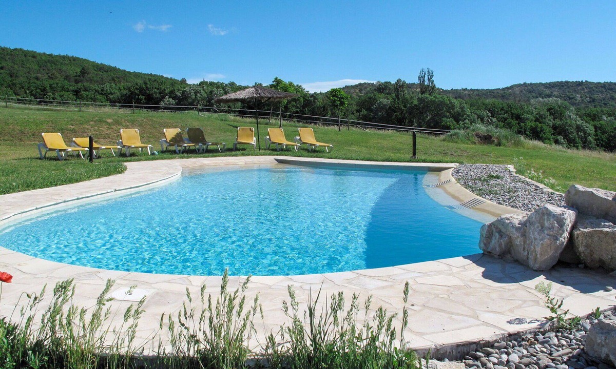 Saint Maime House | Wonderful private villa for 12 people with WIFI, private pool, TV, terrace and panoramic view
