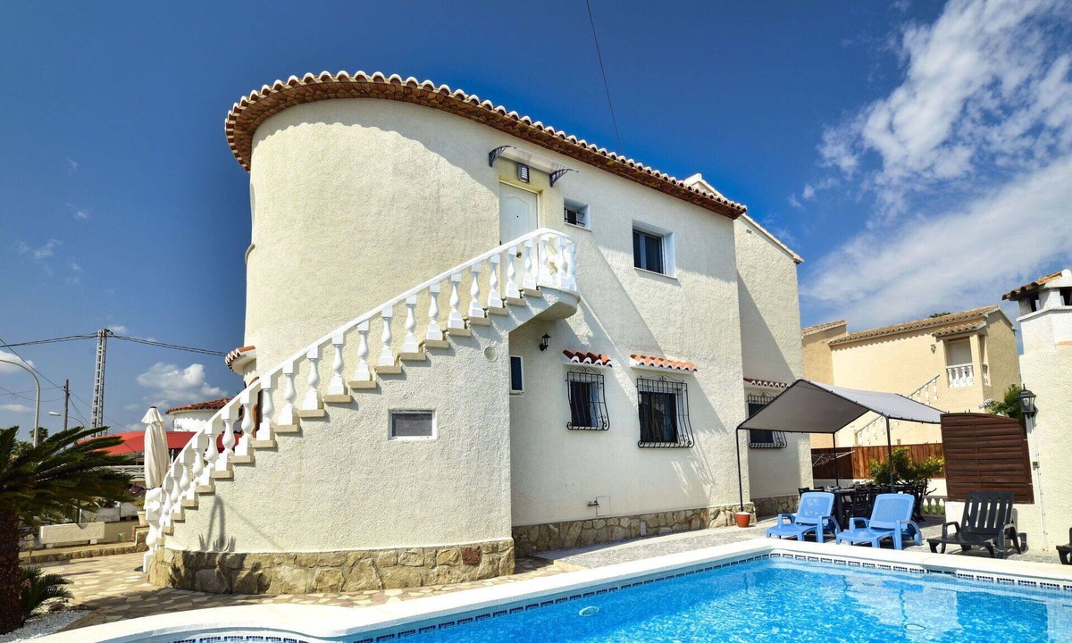 Els Poblets Villa | Wonderful private villa for 12 guests with WIFI, A/C, private pool, TV and patio