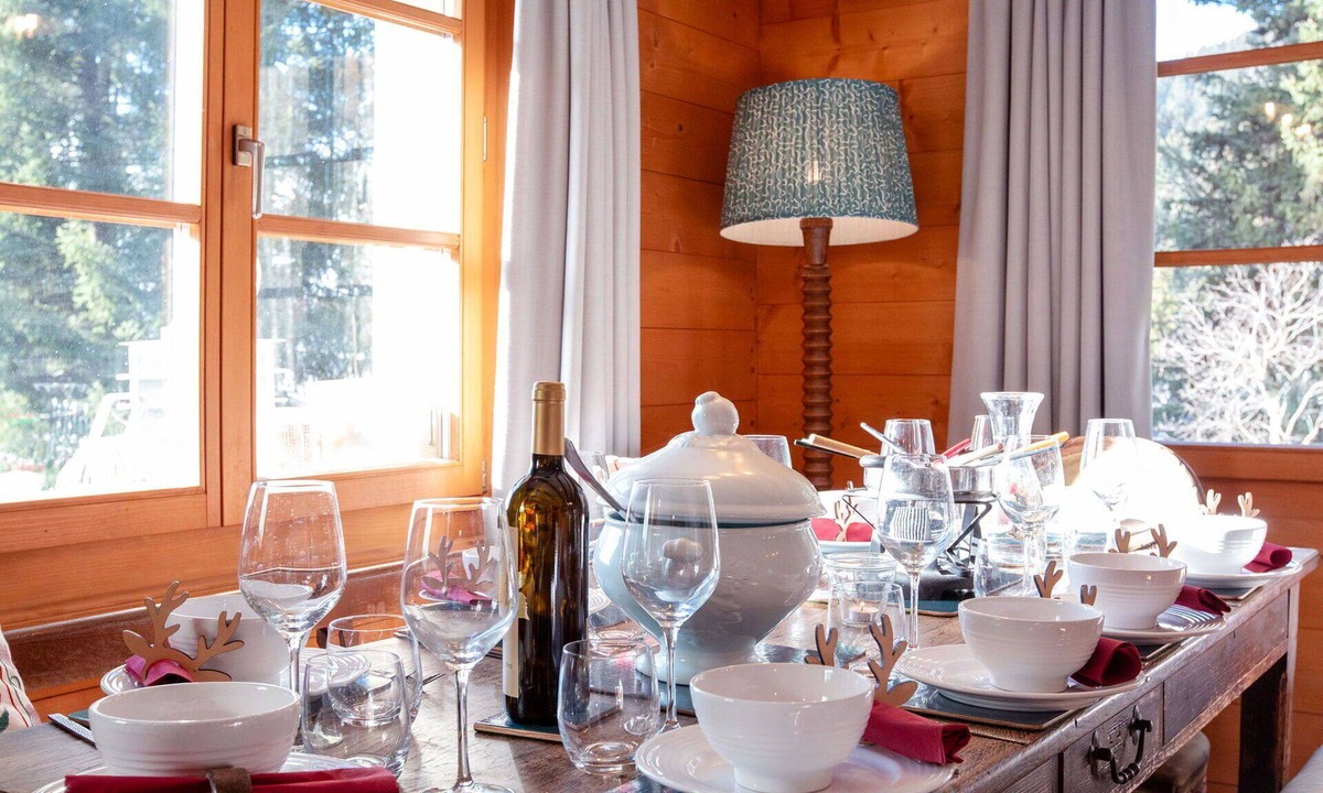 Villars-sur-Ollon House | Wonderful private villa for 10 people with WIFI, TV and terrace