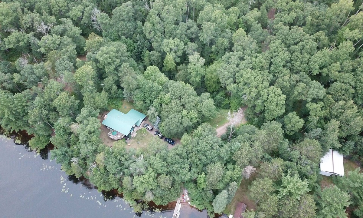 Markville Cabin | Wonderful quiet lakefront home.