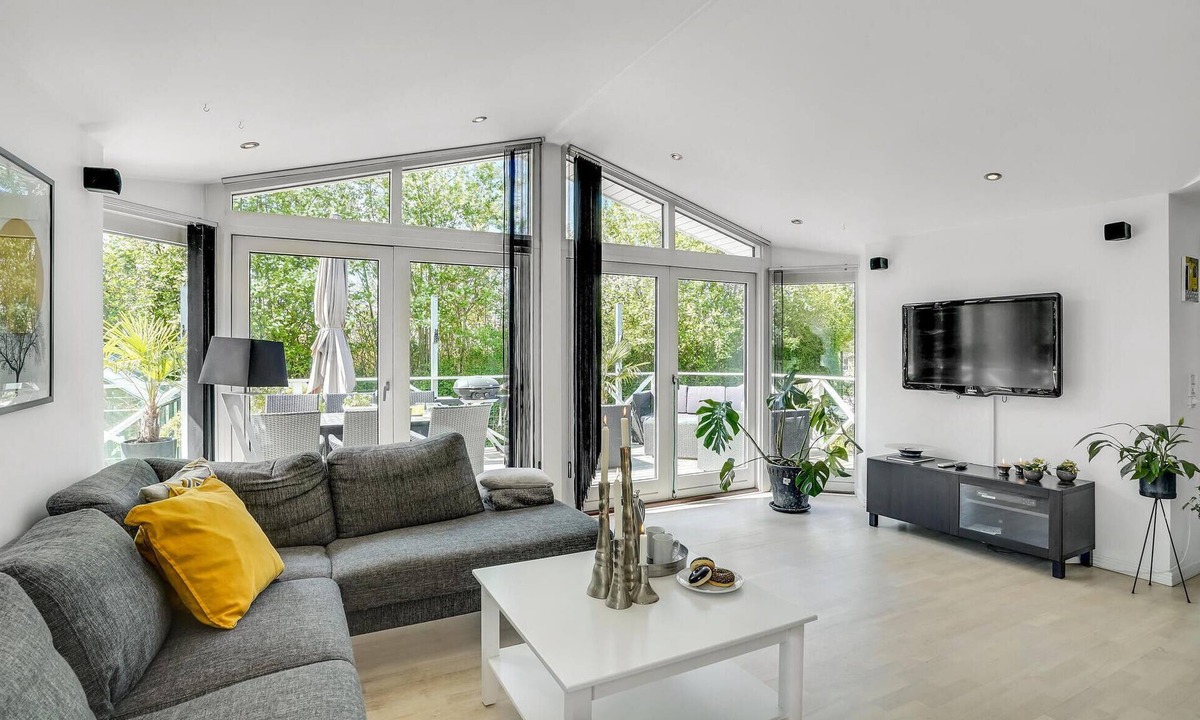 Jorlunde House | Wonderful, spacious vacation home by the fjord.