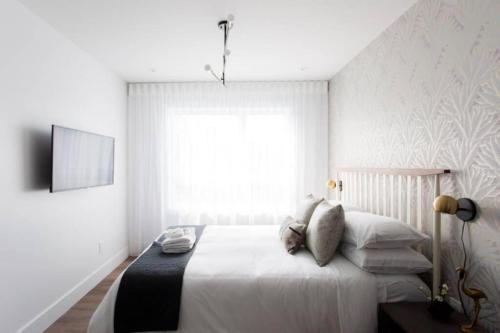 Little Italy Apartment | Wonderful Studio in Little Italy with full bath by Den Stays