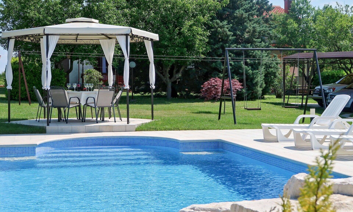 Gondolici House | Wonderful villa for 6 people with private pool, WIFI, A/C, TV and patio