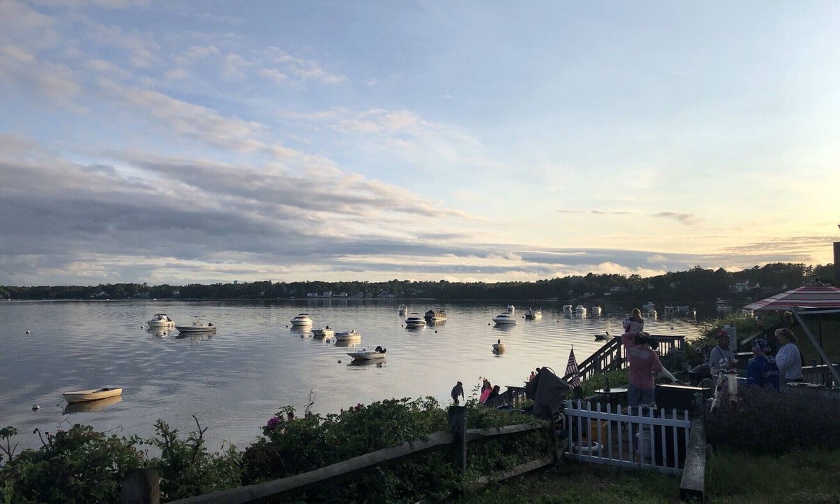 Buzzards Bay House | Wonderful water front house