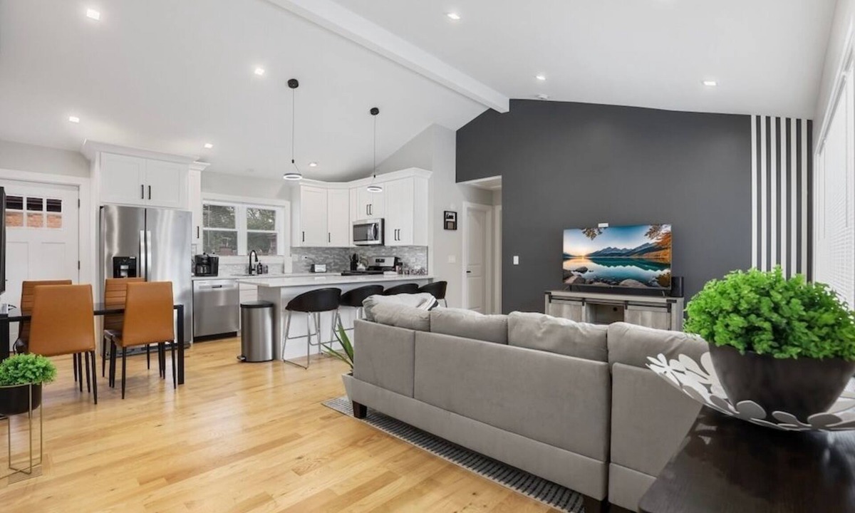 Willowbrook House | Wonderful Willowbrook Escape: Hinsdale Schools