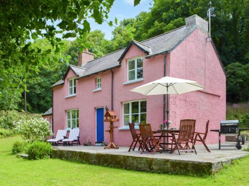 Stackpole House | Wood Cottage