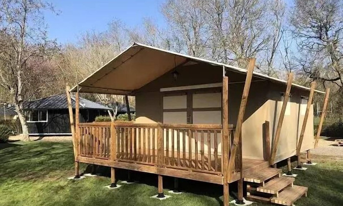 Luynes House | Wood Lodge Standard 25 m2 (2 Schlafzimmer) + überdachte Terrasse 5 Personen