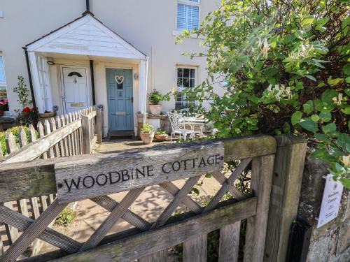 Sandsend House | Woodbine Cottage