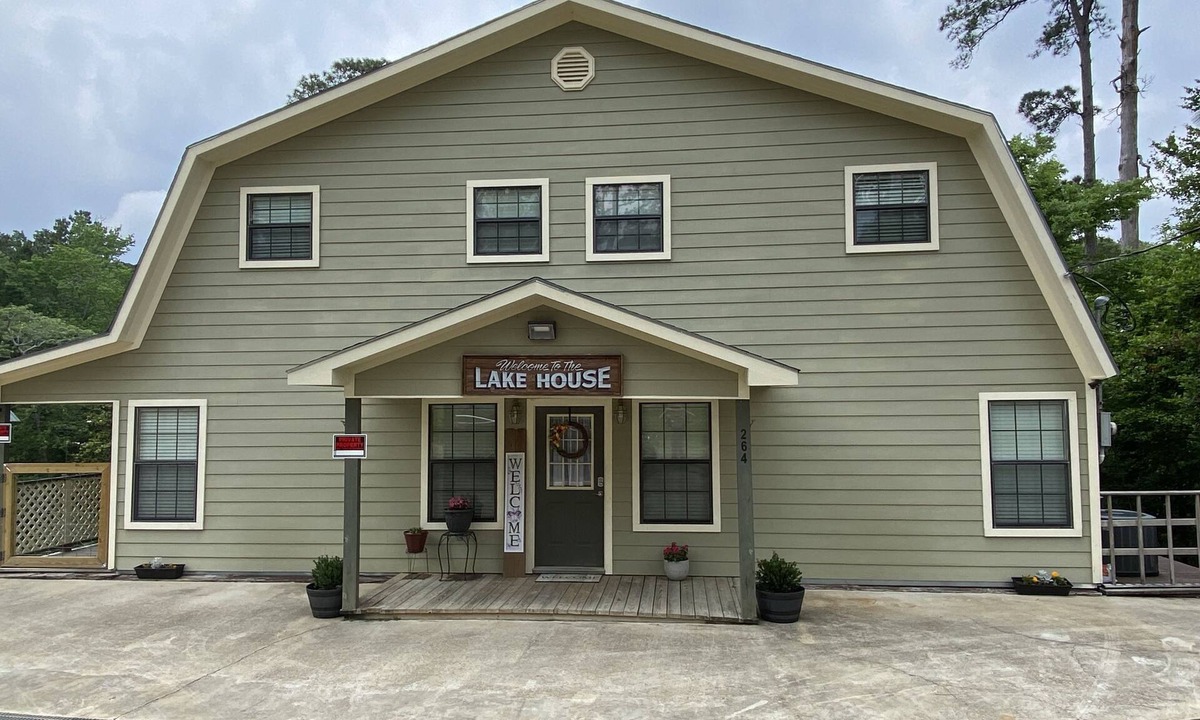 Jasper House | Wooded Bliss at Lake Sam Rayburn