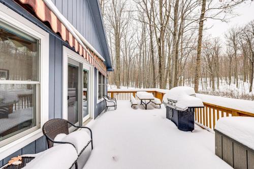 Farwell House | Wooded Country Home with Spacious Deck in Farwell!