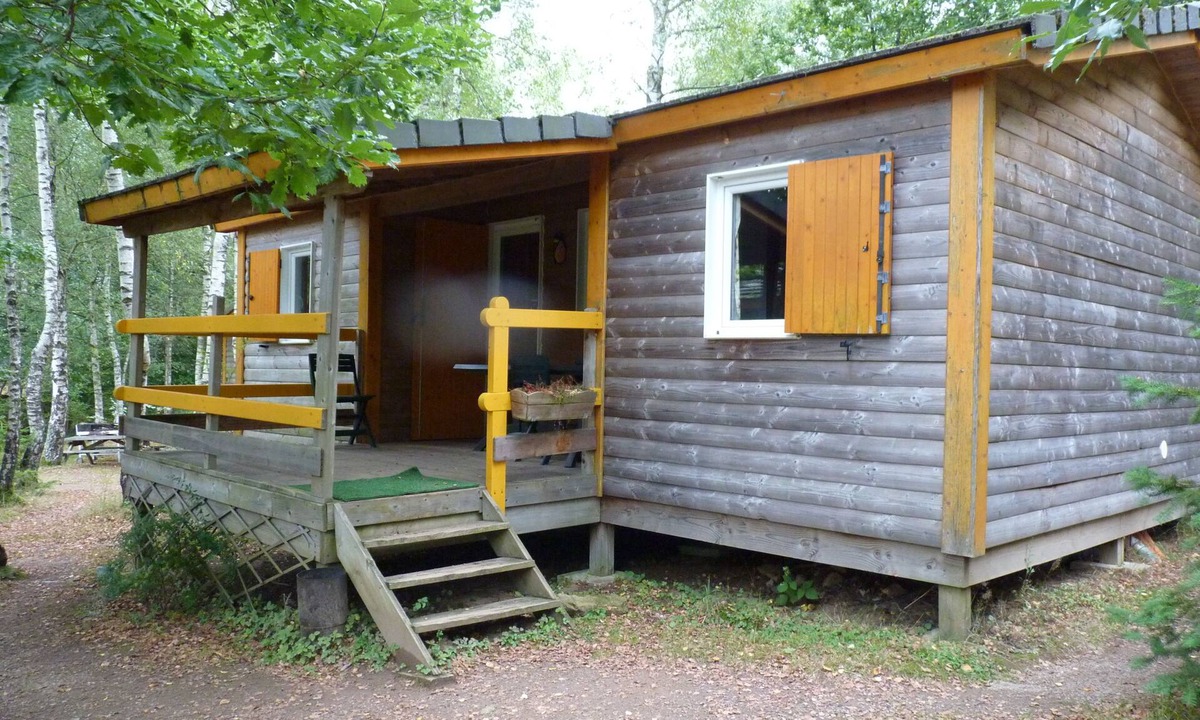 Saint-Agnan Ski Chalet | wooden chalet 6/8 people in the countryside with fishing pond