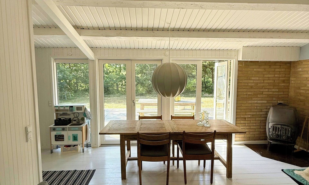 Hoeve Strand House | Wooden cottage near the beach in Odsherred