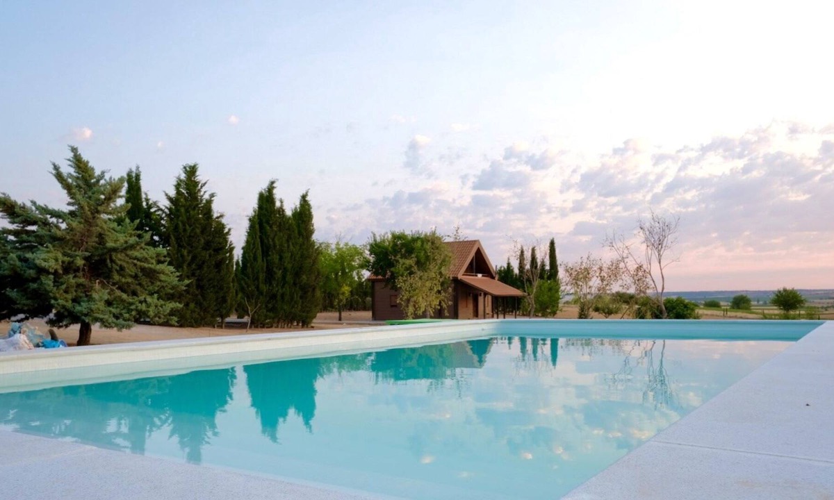 Puebla de Almenara Villa | Wooden House - Ensuite Villa with Shower