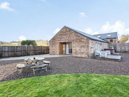 Auchterarder House | Woodend Barn