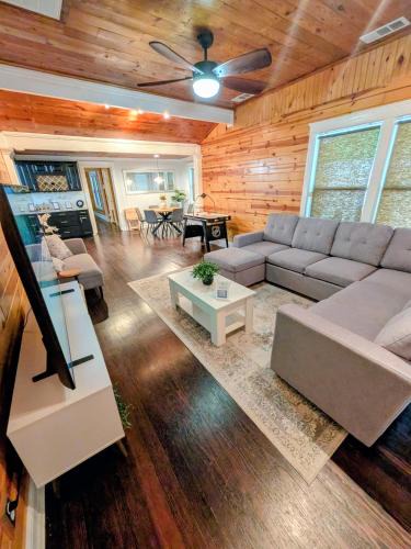 McKinney House | Woodhaven Cottage Downtown McKinney