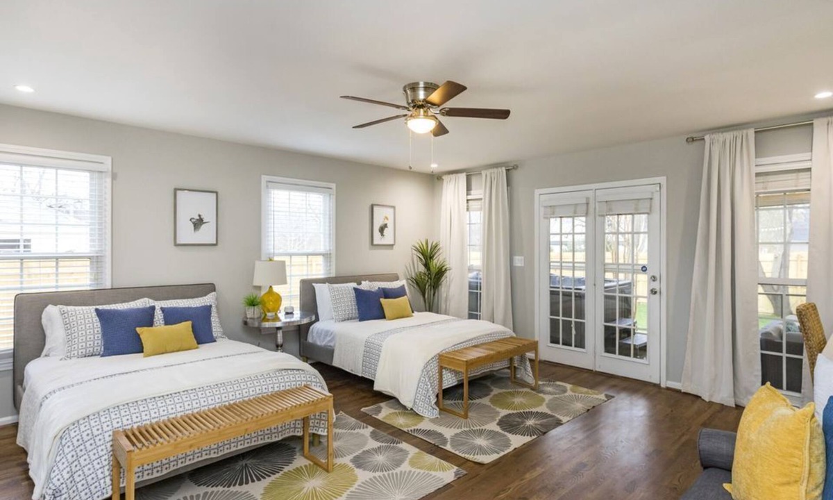 Nashville House | Woodhaven Escape Peaceful Group Retreat