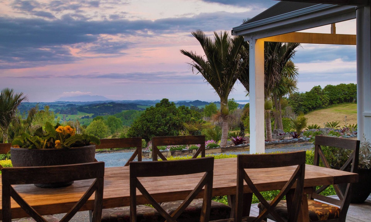 Warkworth Cabin | Woodhouse Mountain Lodge