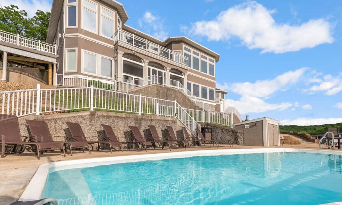 Linn Creek House | Woodland - Amazing 6,000 SF home -private pool - Hot tub- Sleeps 26