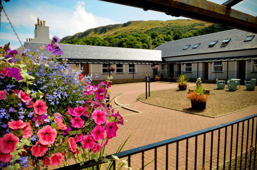 Girvan Hotel | Woodland Bay Hotel