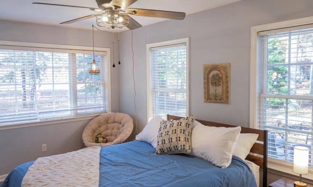 Dover Apartment | Woodland Hideaway: Cozy 1 bedroom apartment tucked away in a quiet neighborhood.