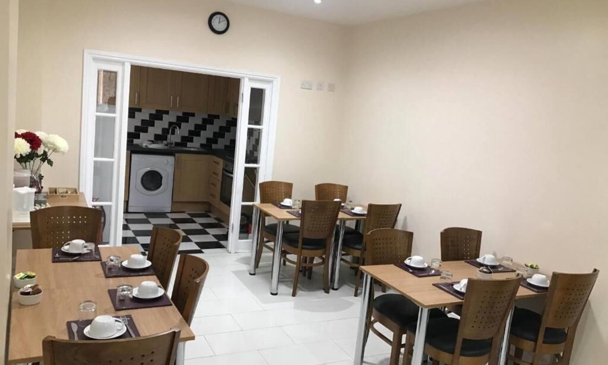 Clementswood House | Woodlands Lodge Ilford