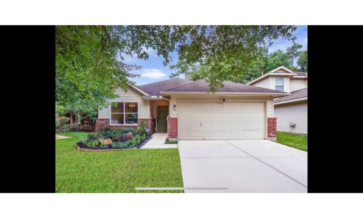 College Park House | Woodlands Retreat 3bdrm 2bath