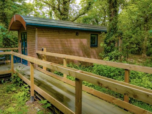 Hayle House | Woodpecker - Uk43451