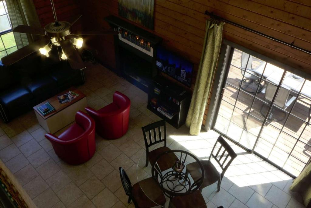 Table Rock House | Woods End 2BDR Cabin