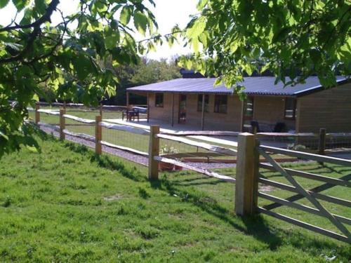 Piltdown House | Woodside Cottages - Ash cottage (self-catering)