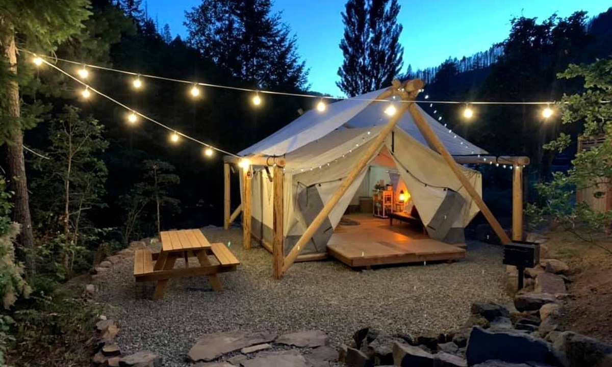 Idleyld Park House | Woodsman - Luxury Glamping Tent
