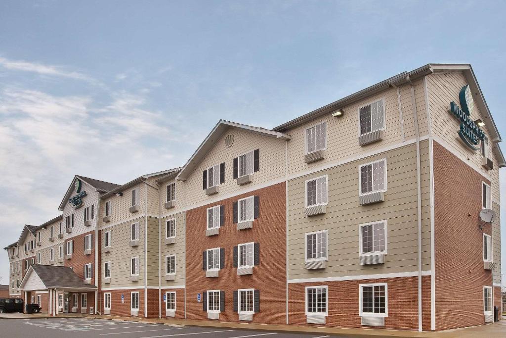 Groveport Hotel | WoodSpring Suites Columbus Southeast