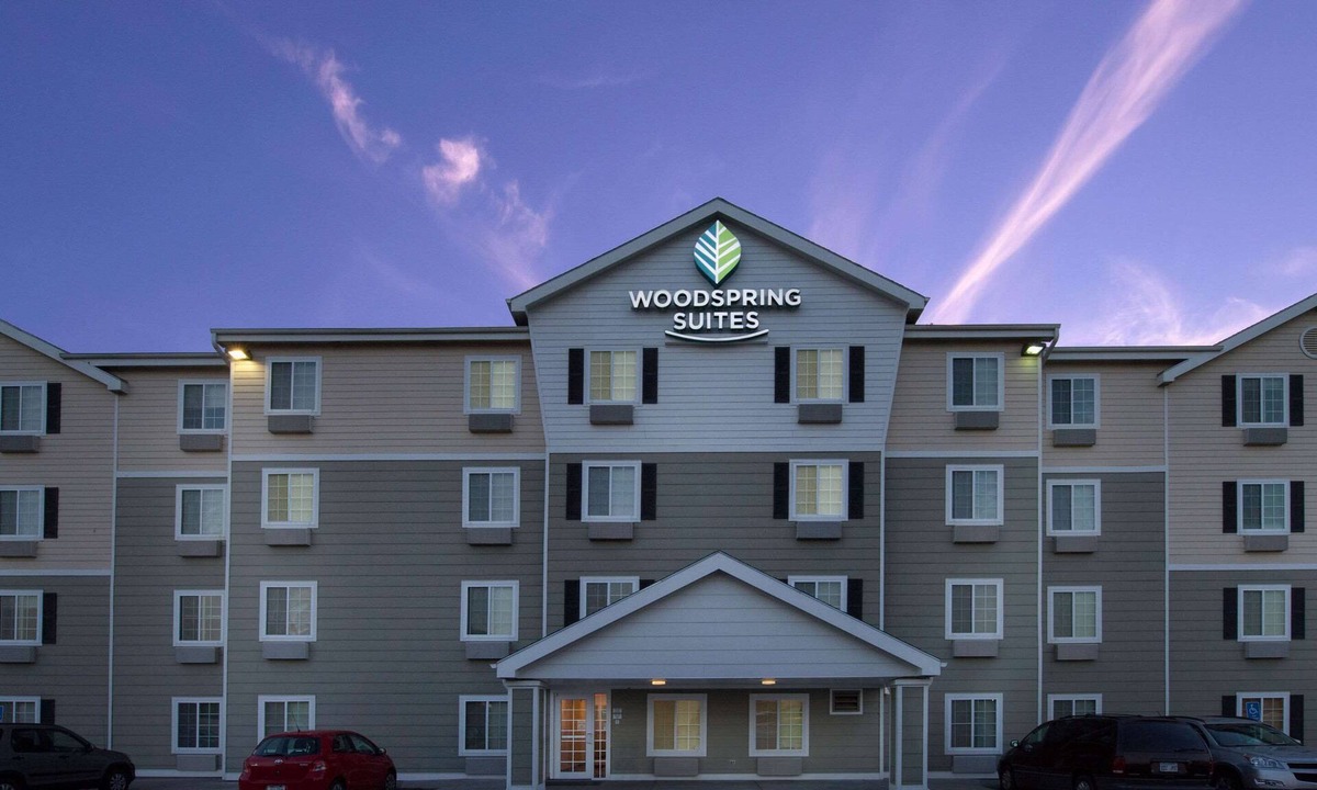 Junction City Hotel | WoodSpring Suites Junction City