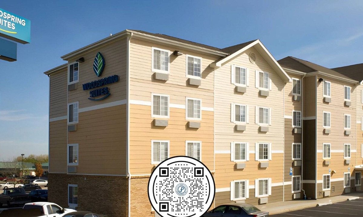 Lincoln Hotel | WoodSpring Suites Lincoln Northeast I-80