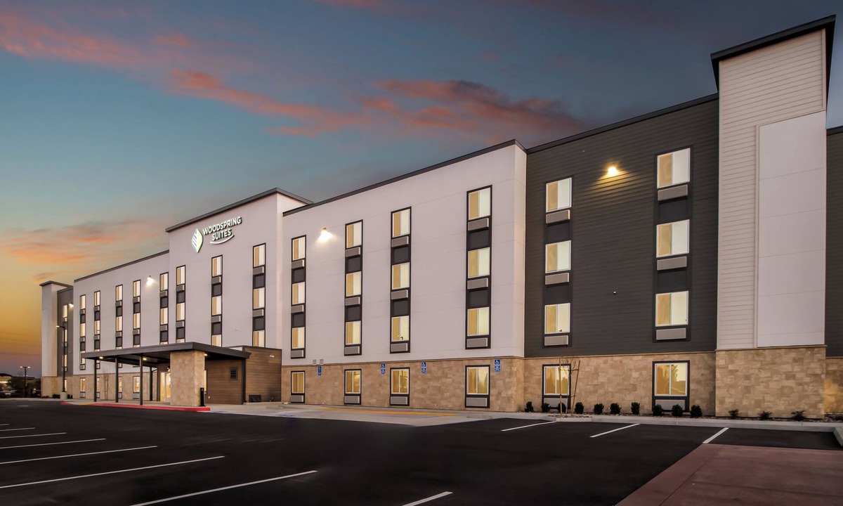 Palmdale Hotel | Woodspring Suites Palmdale - Lancaster
